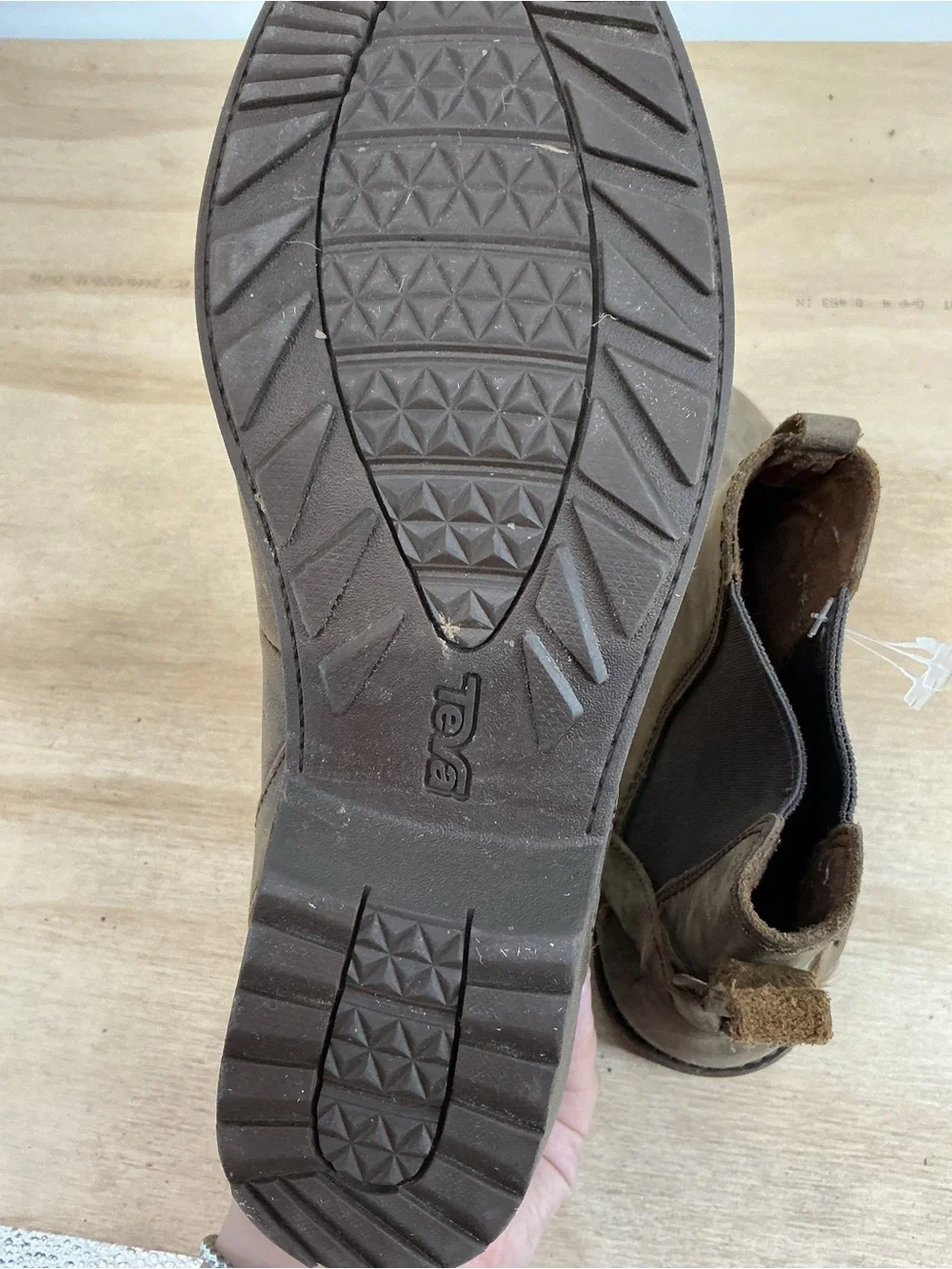 Brown Chelsea Durable Leather Boots Size 8.5